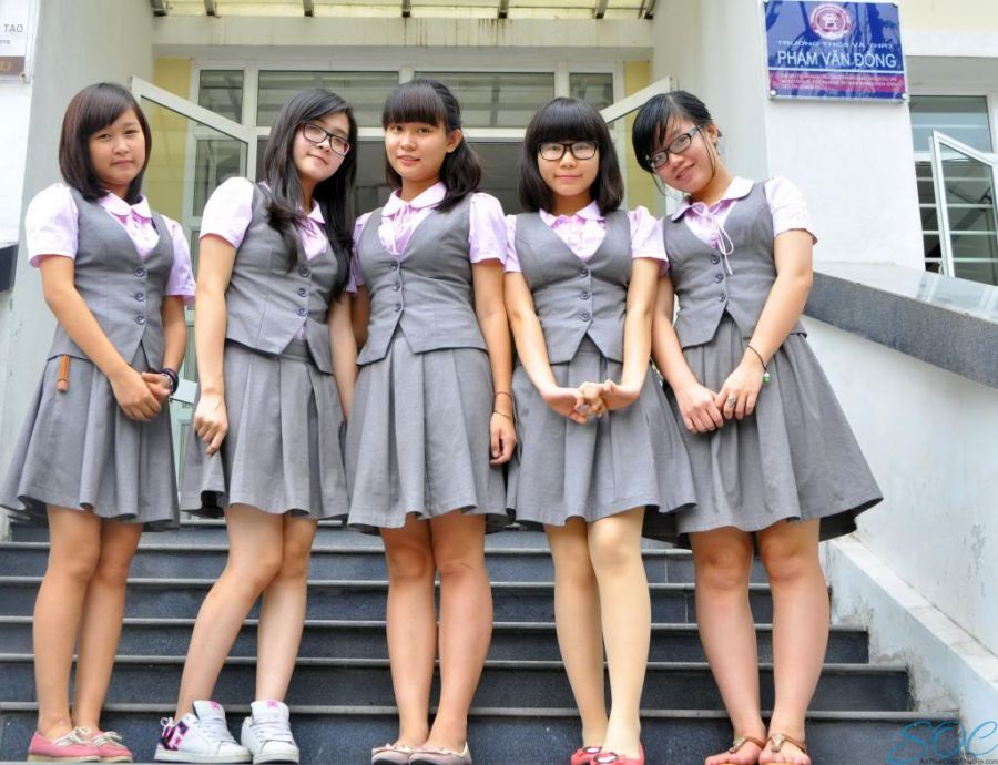 May đồng phục học sinh tại quận 8