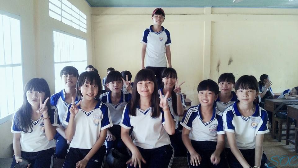 May đồng phục học sinh tại quận Bình Tân