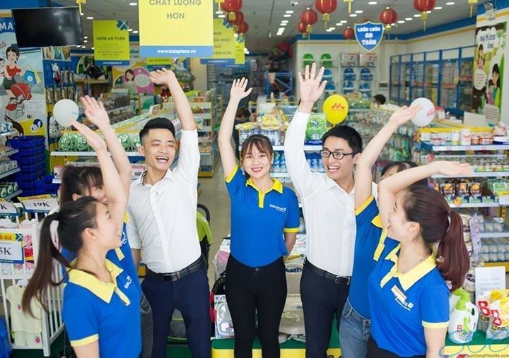 May áo thun đồng phục nhân viên tại quận 4